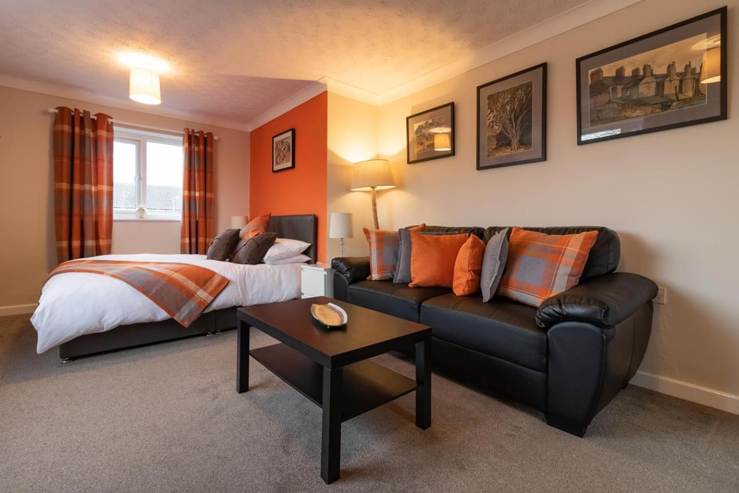 St Anne'S Serviced Accommodation - Bicester Oxfordshire ภายนอก รูปภาพ