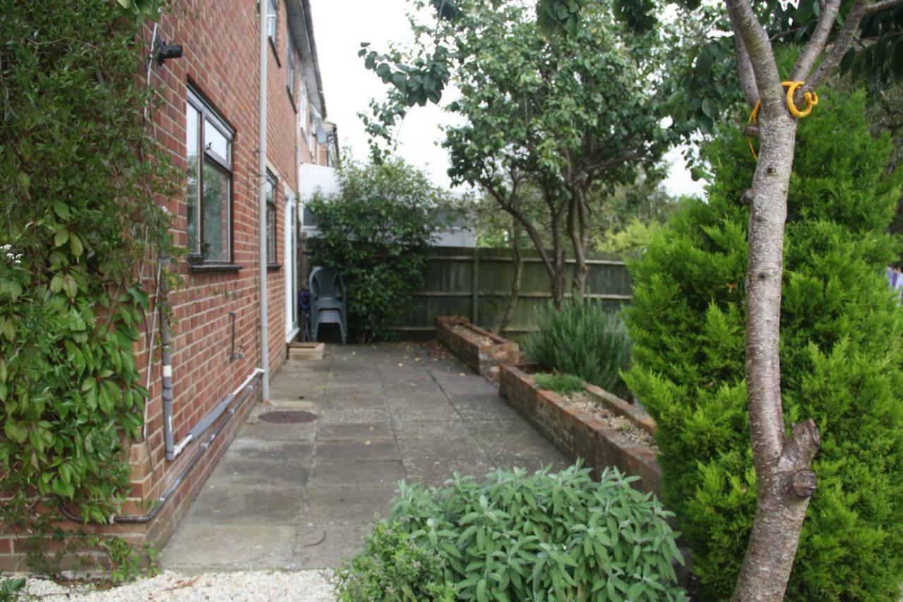 St Anne'S Serviced Accommodation - Bicester Oxfordshire ภายนอก รูปภาพ
