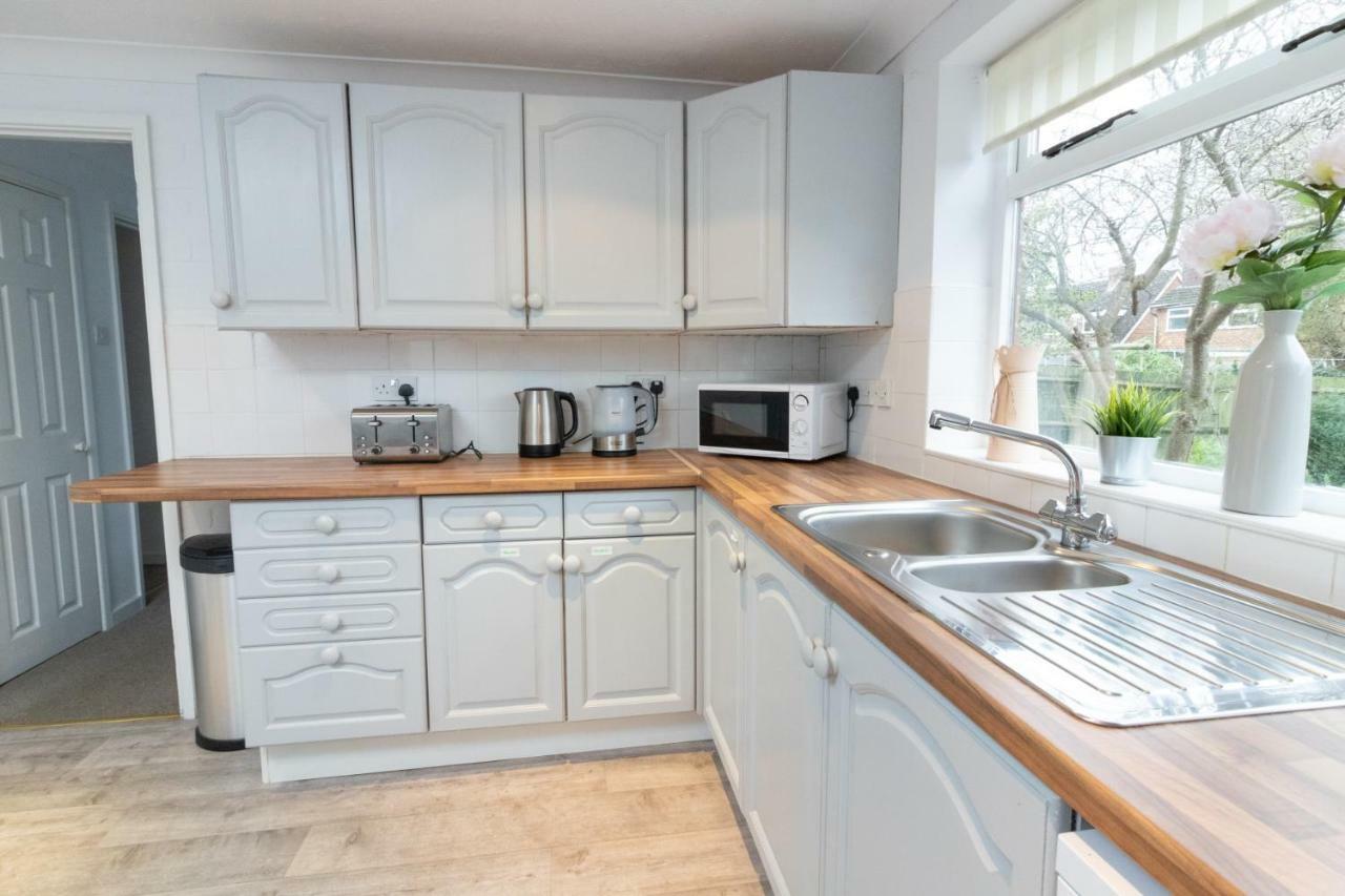St Anne'S Serviced Accommodation - Bicester Oxfordshire ภายนอก รูปภาพ
