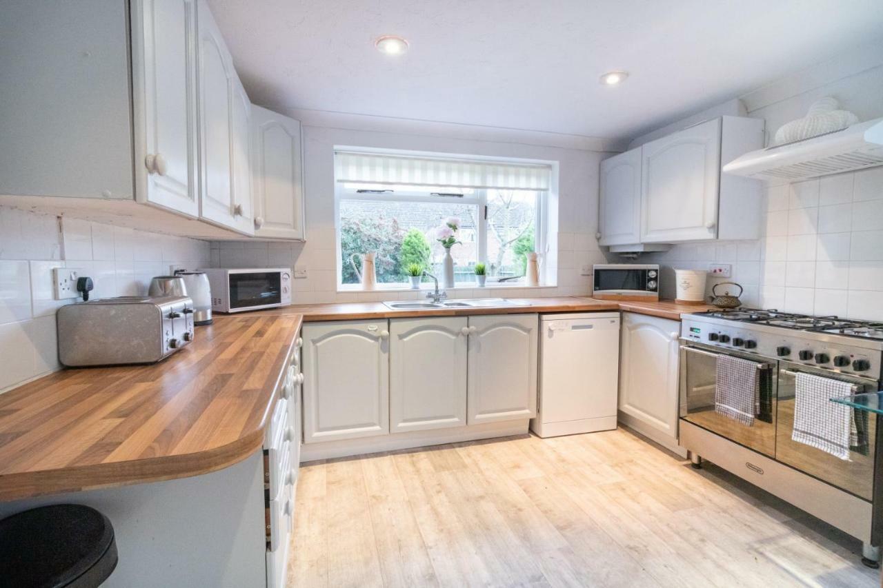 St Anne'S Serviced Accommodation - Bicester Oxfordshire ภายนอก รูปภาพ