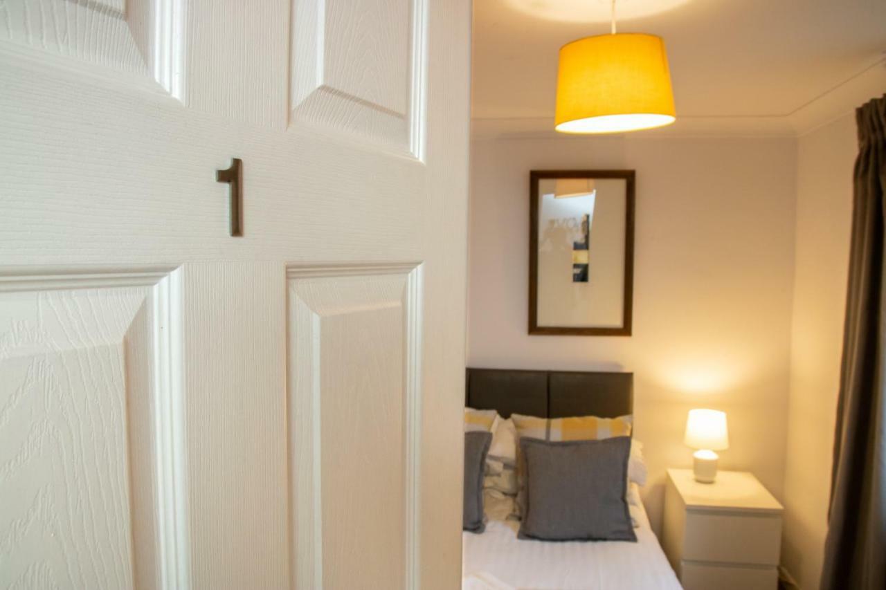 St Anne'S Serviced Accommodation - Bicester Oxfordshire ภายนอก รูปภาพ